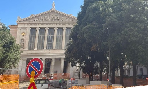 Savona, ritornano gli operai nei cantieri di  piazza Diaz e del teatro Chiabrera