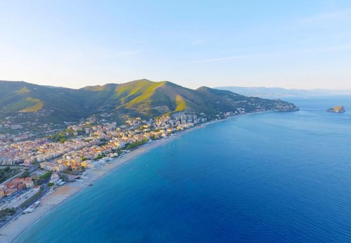 Riparte la stagione turistica della &quot;Ligurian Riviera&quot;: anche quest'anno bus gratuiti grazie alla convenzione con Tpl Linea