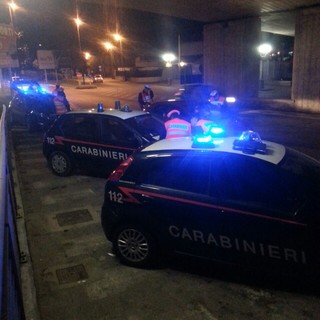 Albenga: maxi pattuglione di Carabinieri e Polizia Municipale