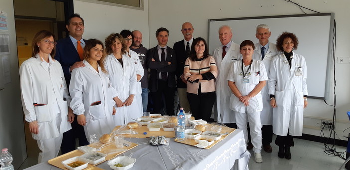 Pasquetta in ospedale, il Presidente Toti, consiglieri e assessori regionali raccontano l'esperienza (FOTO)