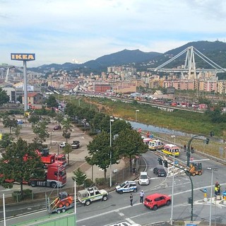 Crollo del ponte 'Morandi' a Genova: l'On. Di Muro &quot;Rabbia per gli utili delle autostrade, c'è qualcosa che non torna&quot; (Video)