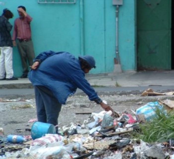 Chiesa VS Comune di Savona: lo scarica barile dei poveri