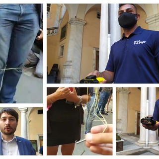 La polizia locale di Genova sarà la prima in Italia a usare il Bolawrap: ecco come funziona (FOTO e VIDEO)