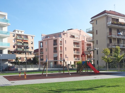 Albenga, Forza Italia: &quot;La nuova Piazza Enzo Tortora, tra degrado e sporcizia&quot;