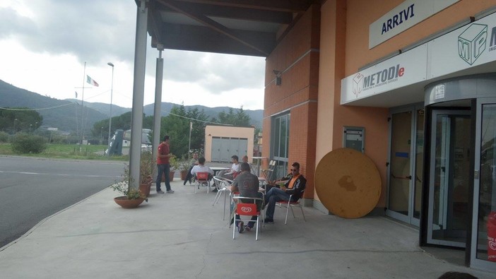 Aeroporto Panero: là dove osano le api