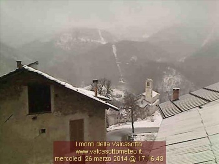 Meteo: inizia a nevicare in Valbormida