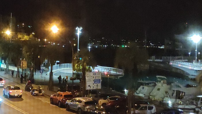 Savona, nuovo stop per il ponte della Darsena: scattato il sistema di sicurezza (FOTO)