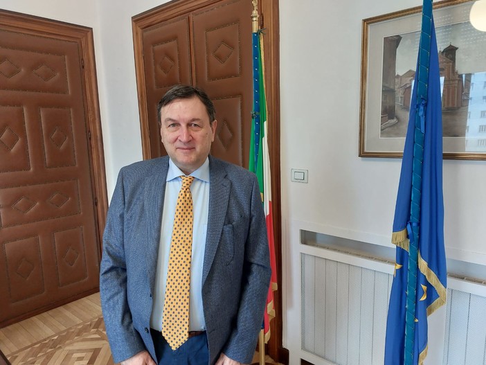 Savona, il nuovo Prefetto De Rogatis: &quot;Attenzione sui problemi autostradali. Darsena e movida in cima alla lista. Piano per i migranti&quot;