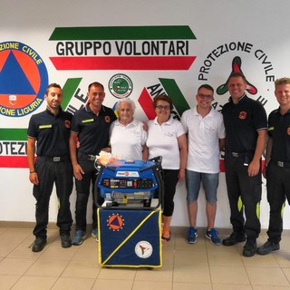 Andora, donazione da parte del Comitato Santa Rita di un nuovo generatore di corrente alla Protezione Civile