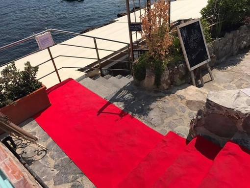 Polemiche sul red carpet, botta e risposta tra Toti e il PD che afferma: &quot;Il governo ligure ha fatto solo una brutta figura&quot;