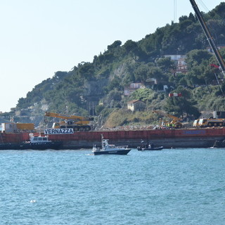 Rimozione del treno deragliato di Andora: la Vernazza Autogru conquista &quot;l'oscar del sollevamento&quot;