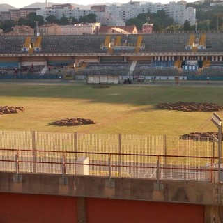 I lavori di rizollatura dello stadio Bacigalupo, avvenuti lo scorso settembre