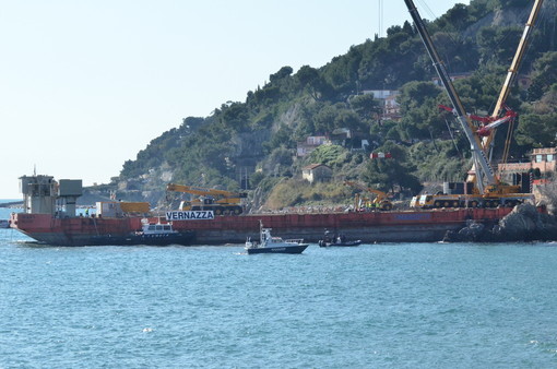 Rimozione del treno deragliato di Andora: la Vernazza Autogru conquista &quot;l'oscar del sollevamento&quot;