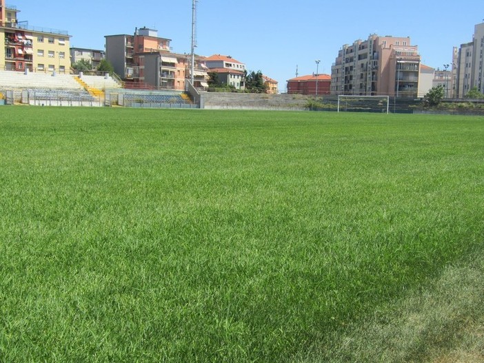 Savona, indagini diagnostiche e strutturali sulle tribune dello stadio Bacigalupo