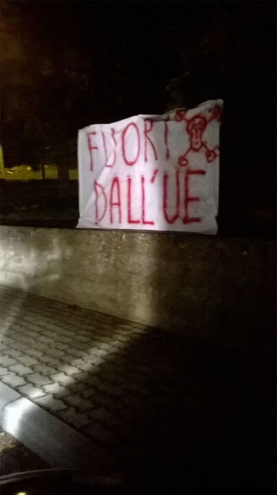 Immigrazione e Brexit italiana: striscioni di protesta in Val Bormida (FOTO)