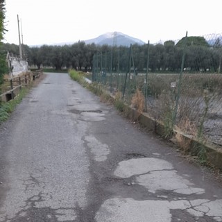 Albenga, Distilo: &quot;Cittadini costretti a ripristinare le buche a proprie spese in regione Bra&quot;