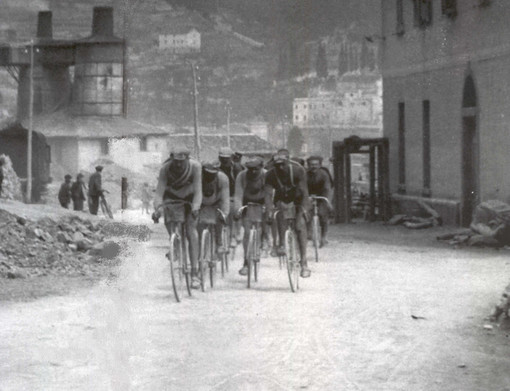 Riparte da Pietra Ligure &quot;La Storica&quot;, giro d'Italia per bici d'epoca