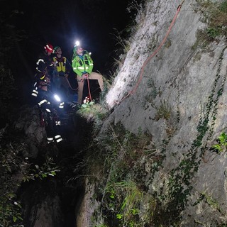 Climber restano bloccati al buio su una parete rocciosa: soccorsi