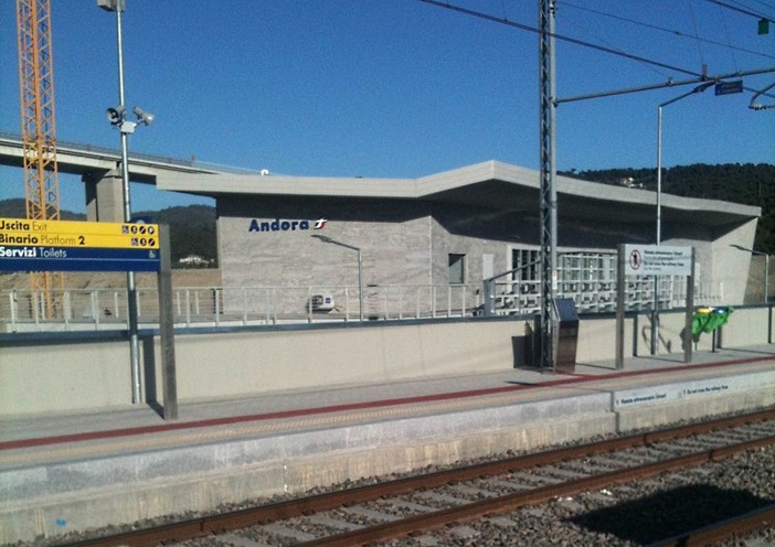 RFI, nella stazione di Andora parte il servizio di assistenza alle persone con disabilità e a ridotta mobilità