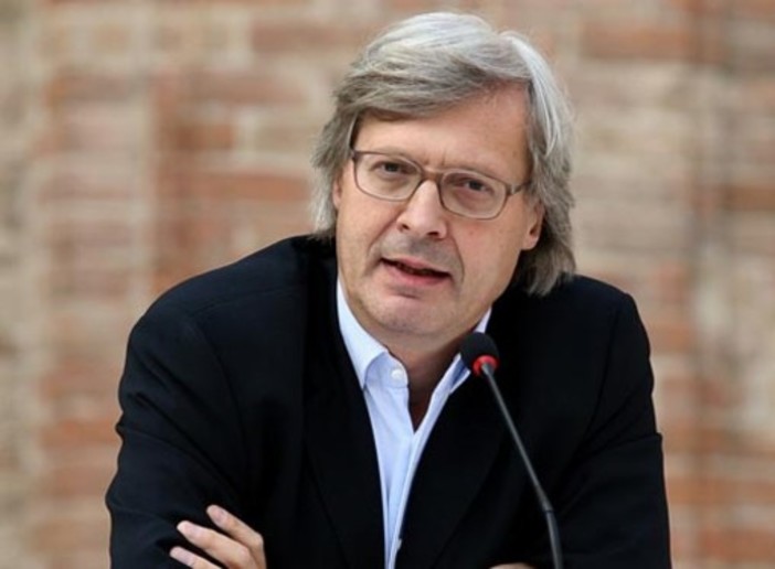 Alassio, Vittorio Sgarbi presenta il suo nuovo libro &quot;La Costituzione e la Bellezza&quot;