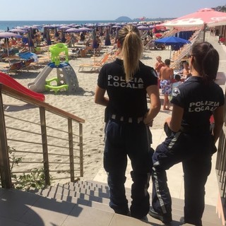 &quot;Spiagge Sicure&quot; a Ceriale: controlli a tappetto della polizia locale