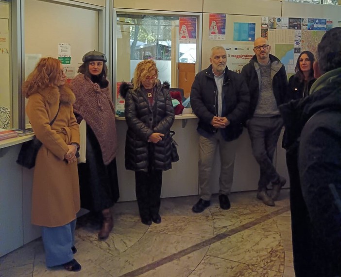 Savona, inaugurato lo Sportello Informativo e di Orientamento per persone fragili in piazza del Popolo