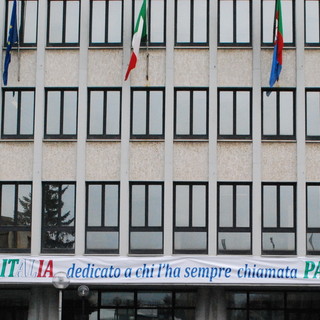 Savona: uno striscione sulla facciata di Palazzo Nervi per l'Unità d'Italia