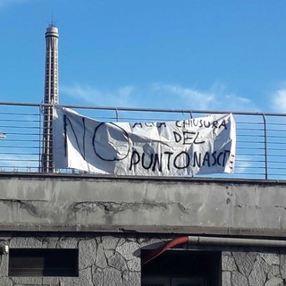 &quot;No alla chiusura del punto nascite&quot;: a Savona lo striscione che anticipa la protesta in piazza (FOTO)