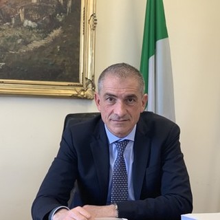 Covid, sottosegretario Costa: “Approvato emendamento su stop obbligo mascherine al chiuso”