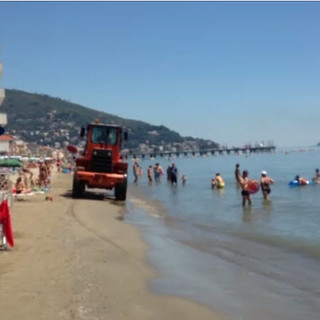 Alassio: Galtieri rincara &quot;I primi caldi e le ‘ traveggole ’ dell’amministrazione Canepa”