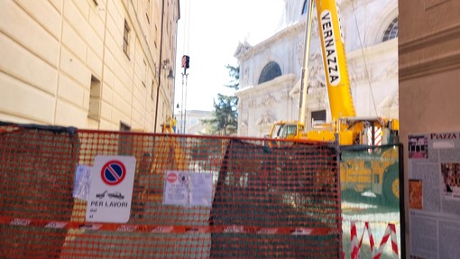 Savona, lavori a Palazzo Della Rovere piazza Duomo interdetta al traffico