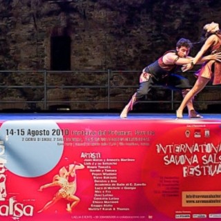 Savona, weekend esplosivo a ritmo di salsa