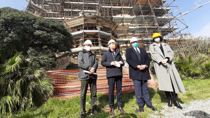 Savona, sopralluogo della Regione a Villa Zanelli. Toti e Scajola: &quot;L'anno prossimo tornerà alla cittadinanza&quot; (FOTO e VIDEO)