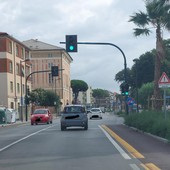 Savona, nuovamente operativo il semaforo della caserma dei vigili del fuoco