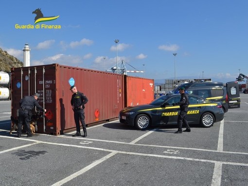 Centi: &quot;Sequestri a Savona e Vado confermano la centralità dei porti liguri nelle rotte della droga in Italia ed Europa&quot;