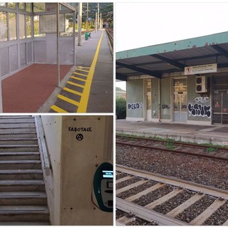 Spotorno-Noli ormai stazione fantasma: &quot;Senza servizi, sembra scenario da film di Sergio Leone&quot; (FOTO)