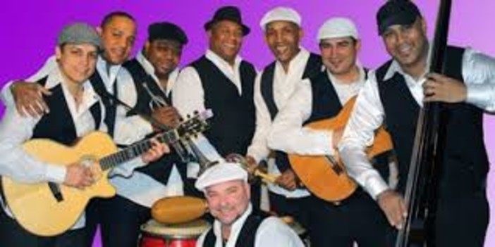 Spotorno, note dal mare: Septeto Nabori e il sapore della musica cubana