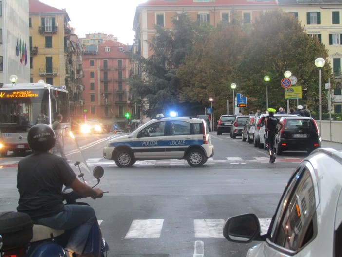 Maltempo a Savona, si valuta la sospensione delle attività scolastiche anche per martedì 5 ottobre