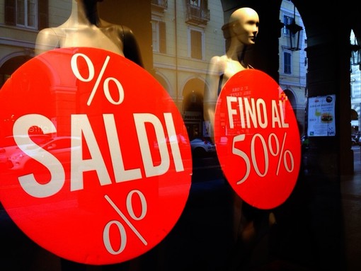 Saldi invernali, si parte il 5 gennaio. Federmoda Savona: &quot;Cinque consigli per i consumatori&quot;