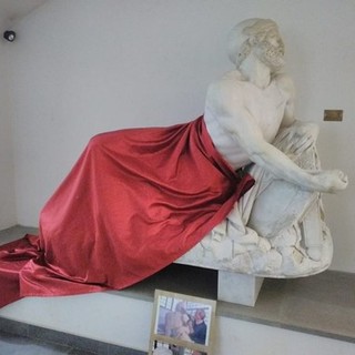 Cairo, 'censurata' la statua di Epaminonda. Salvini: &quot;Solo a me questa sembra una follia?&quot;
