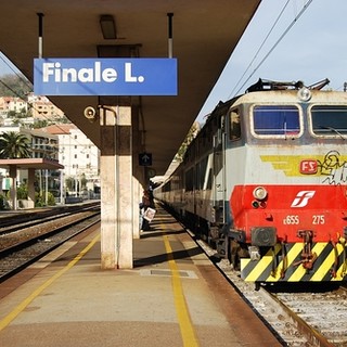 Assessore Vesco a RFI: serve accesso ai disabili nella stazione di Finale Ligure