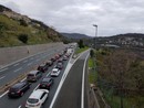 Caos A10, Autostrada dei Fiori corre ai ripari: entro il 5 gennaio via il cantiere tra Pietra e Finale