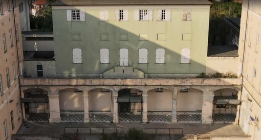 Savona, al via il piano per salvare la terrazza storica della Biblioteca di Monturbano