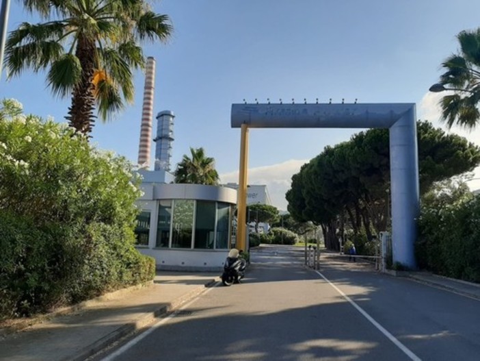 Tirreno Power, prosegue il processo con l'audizione del consulente della difesa: critiche ai tecnici della Procura