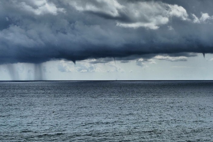 Meteo, le previsioni dal 28 giugno al 3 luglio: temporali anche forti, localmente anche al mare, afa moderata