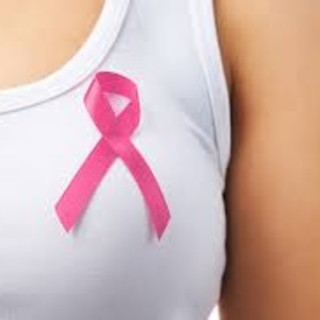 Alassio in rosa contro il tumore al seno