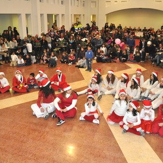 Albenga: oggi al Salone dei Fiori di Villanova, in arrivo &quot;Tutte Stars per Babbo Natale&quot;