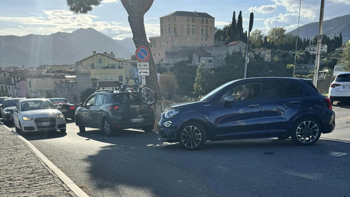 Un altro pomeriggio di paralisi, in autostrada e in Aurelia: il Ponente ancora vittima della sua viabilità