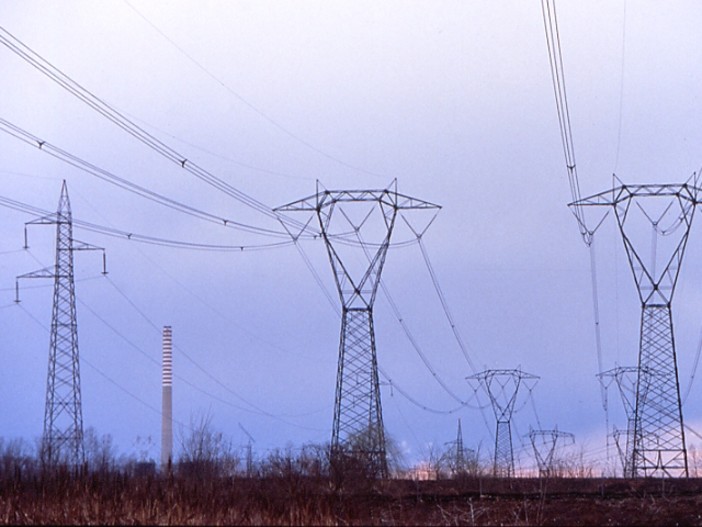 A Stella ispezione aerea delle linee elettriche da parte dell'Enel