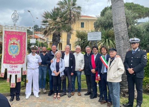 Varazze, svelata una targa a cento anni dall'assassinio di Giacomo Matteotti (FOTO)